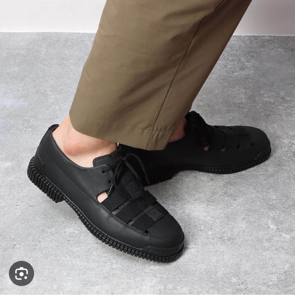 Camper Black lace up sandals 36